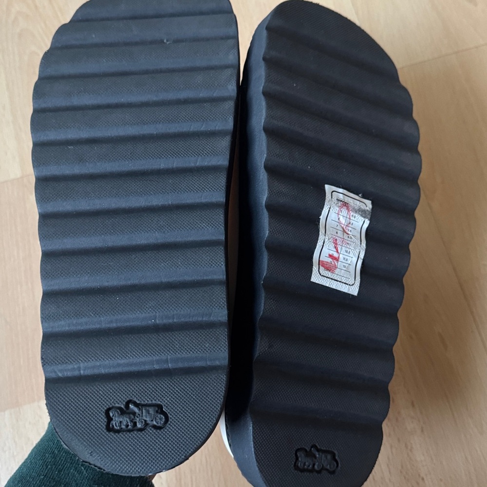 Coach Lainey Sandals in Chalk Black Rubber size 9 - Picture 3 of 6